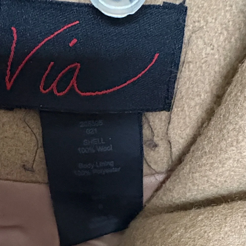 Wool coat. Stylish camel  Double-Breasted wool Trench Coat - Picture 4 of 4